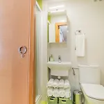 Apartment With 3 Bedrooms *