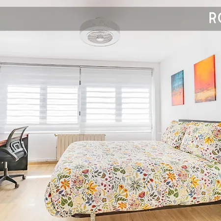 With 3 Bedrooms 아파트 사라고사
