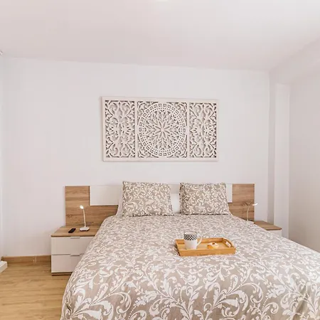아파트 With 3 Bedrooms *