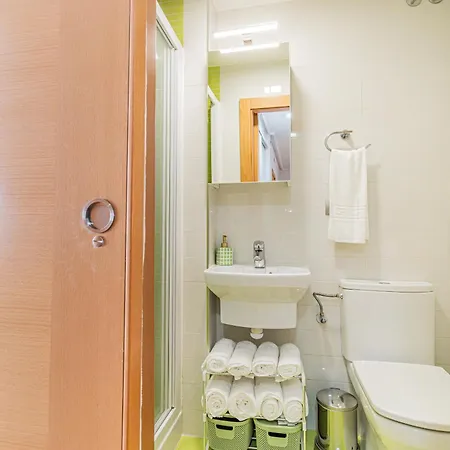 아파트 With 3 Bedrooms *